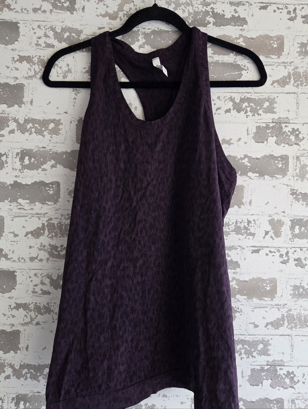 ​Athleta Speedlight Seamless Racerback Tank Purple Leopard Print L